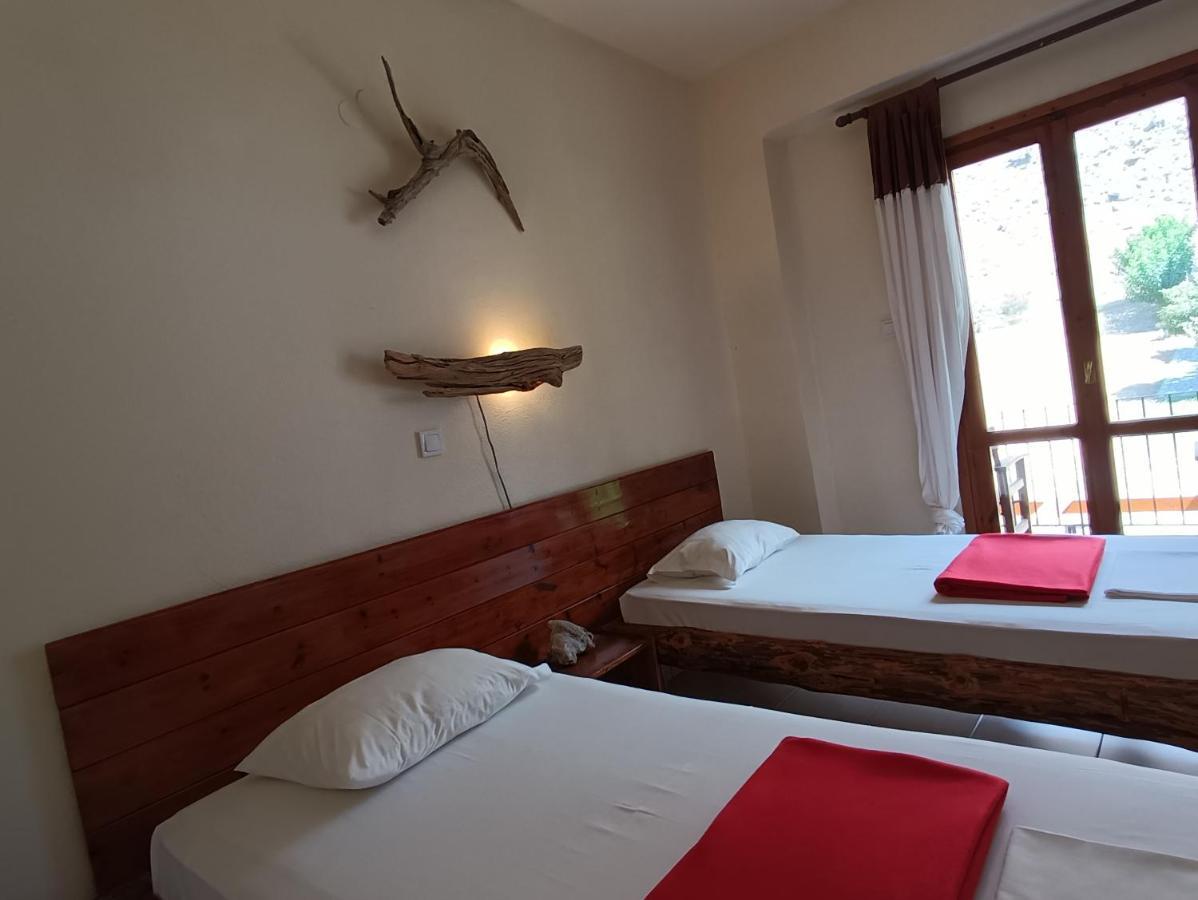Pachnes Bed And Breakfast Agia Roumeli Exteriér fotografie
