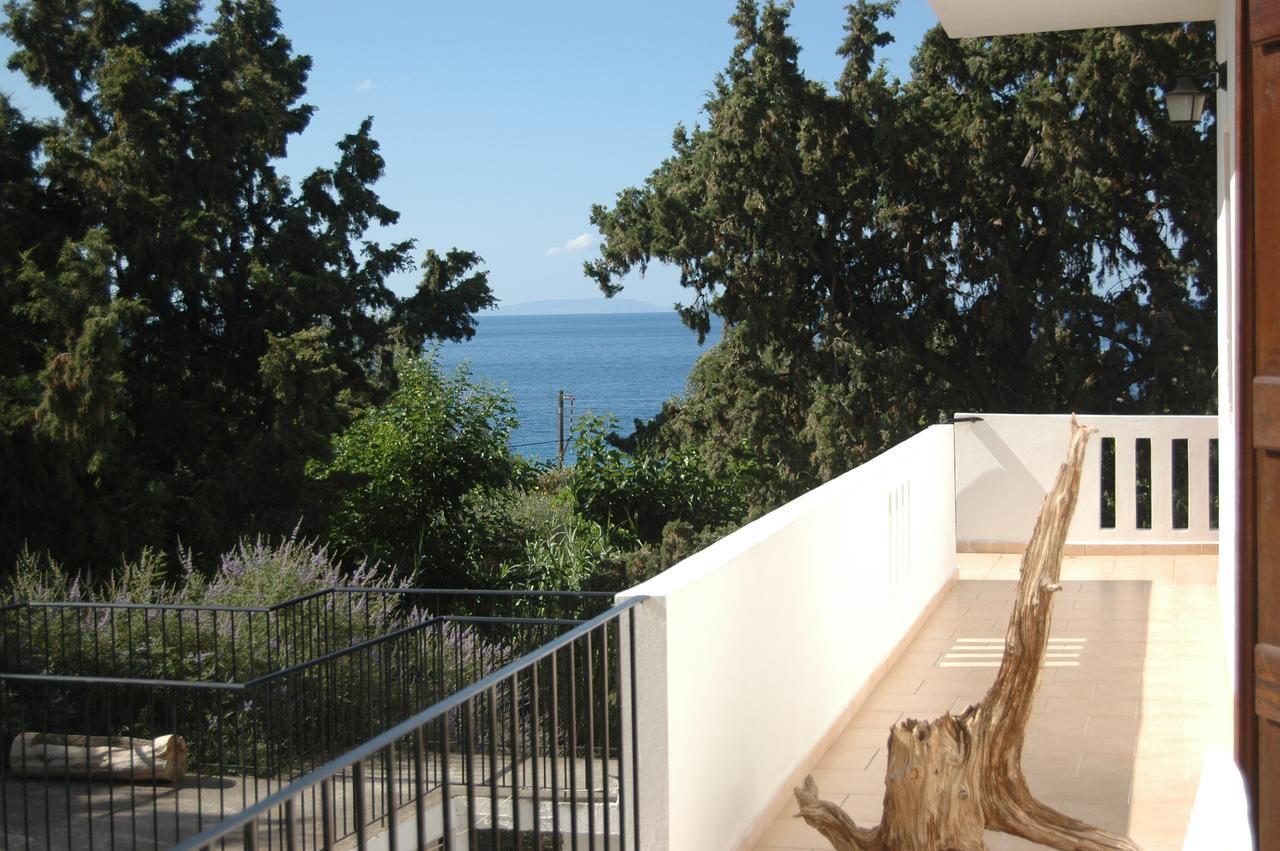 Pachnes Bed And Breakfast Agia Roumeli Exteriér fotografie
